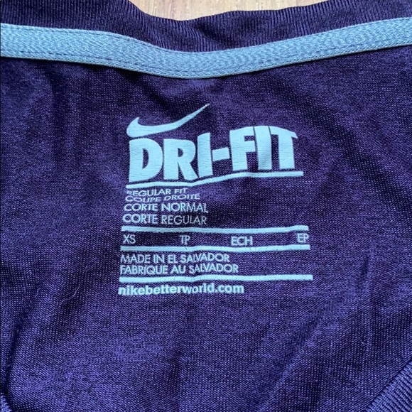 Nike long sleeve xs - Picture 2 of 3